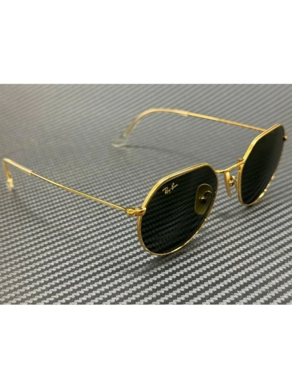 Ray-Ban new tags